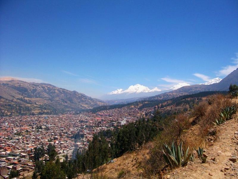 Hotel Valery II Huaraz  Exteriör bild