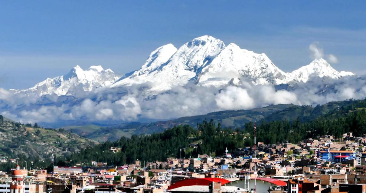 Hotel Valery II Huaraz  Exteriör bild
